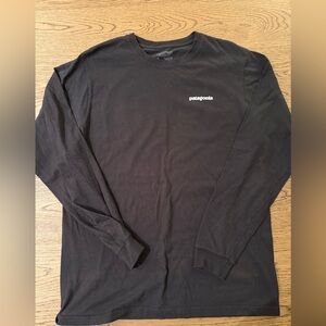 Patagonia Men's Classic Black Long Sleeve Tee